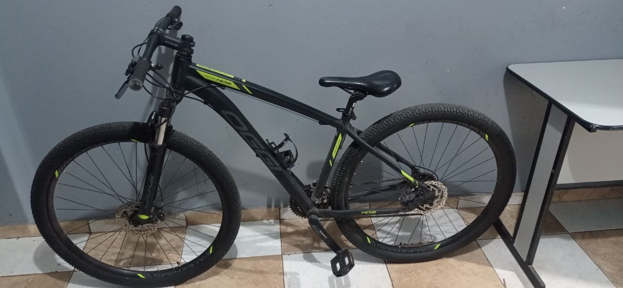 Polícia Militar encontra bicicleta abandonada