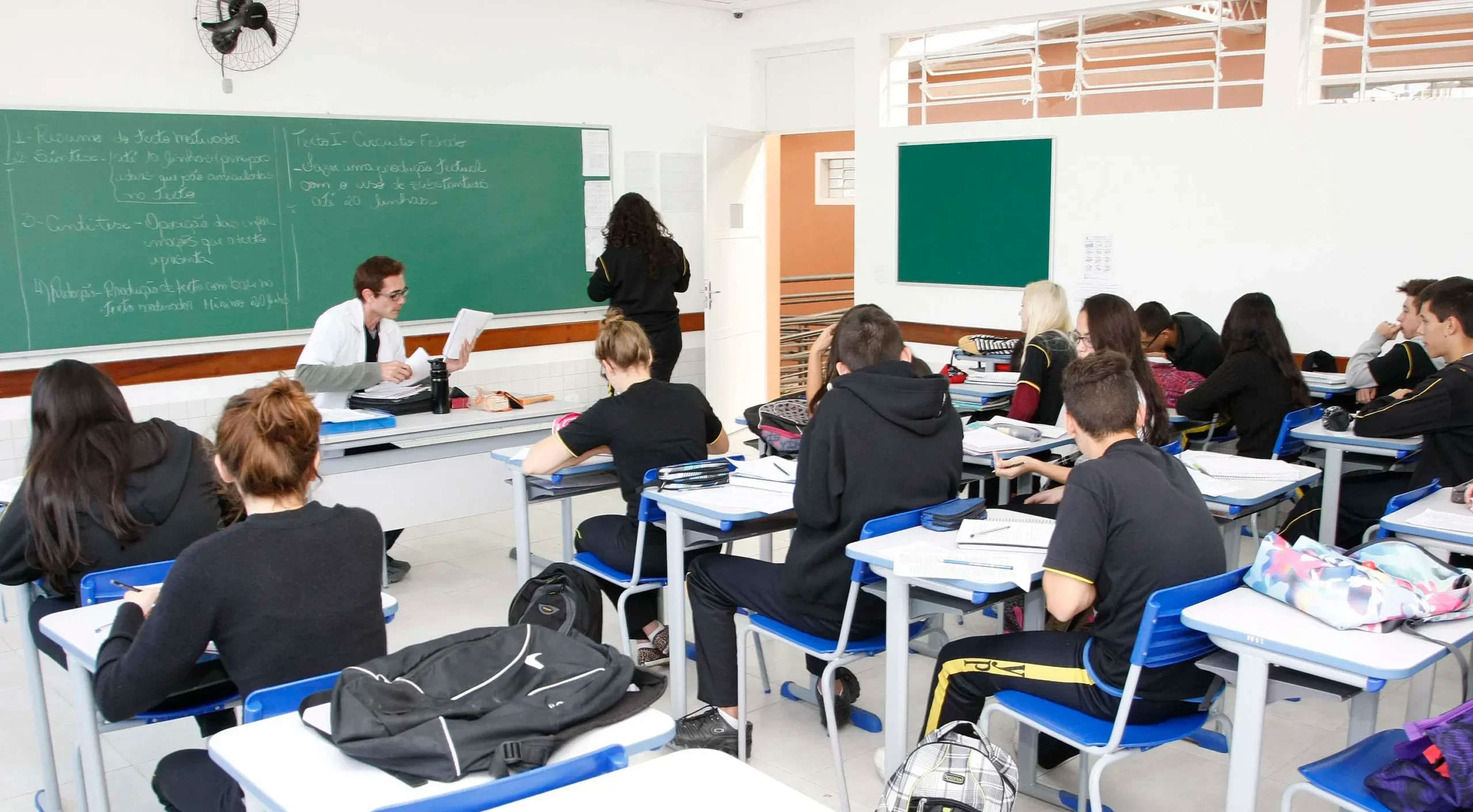 Com salários de até R$ 6.158,04, PSS para professores recebe inscrições até 22 de agosto