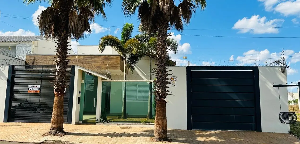 Com mais de 200m², imóvel à venda no Jardim Oásis tem área gourmet sofisticada e mobília completa