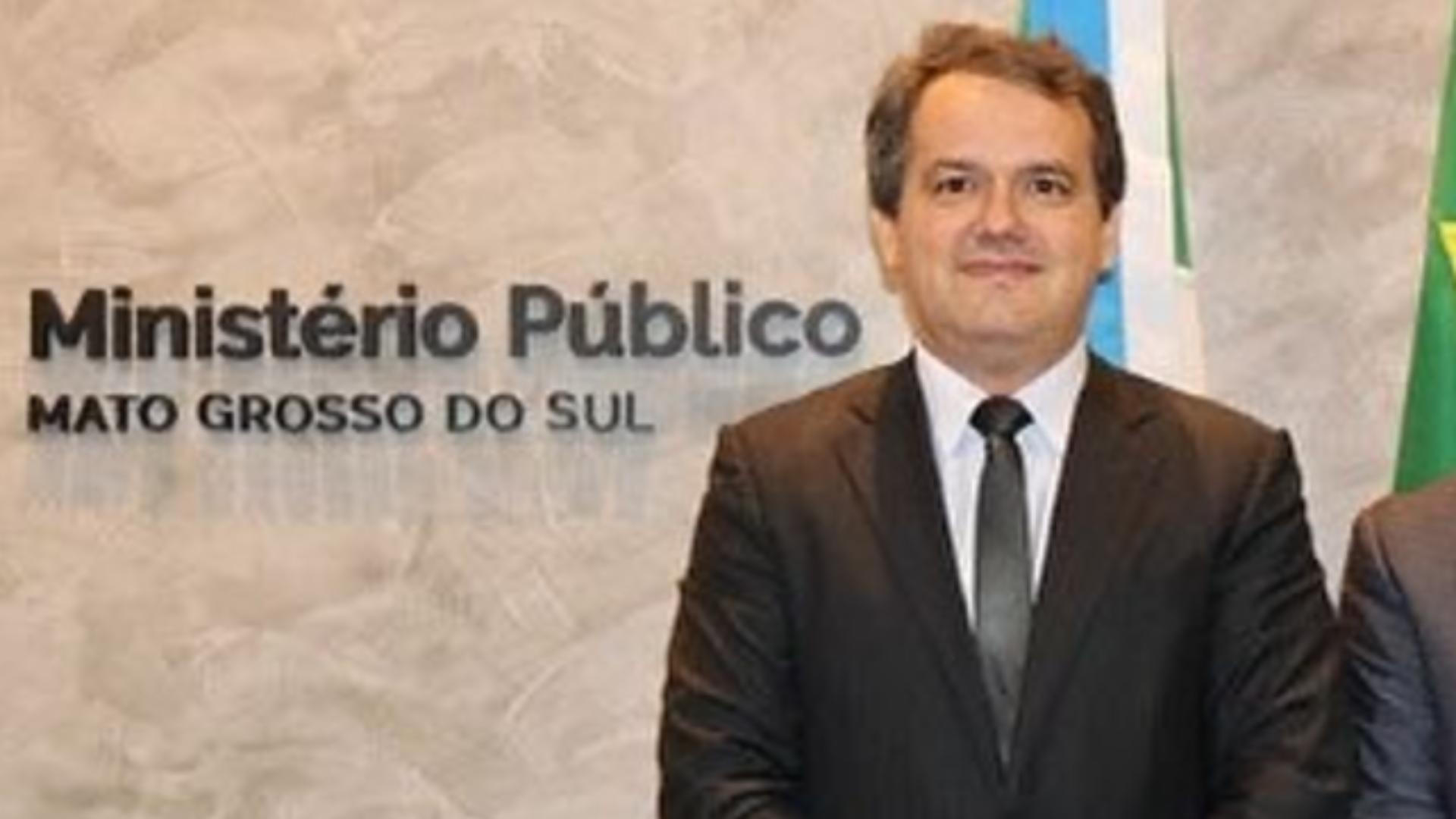 Ex-PGJ Alexandre Magno recebeu R$ 103 mil por participar de concurso que gerou denúncia no CNMP