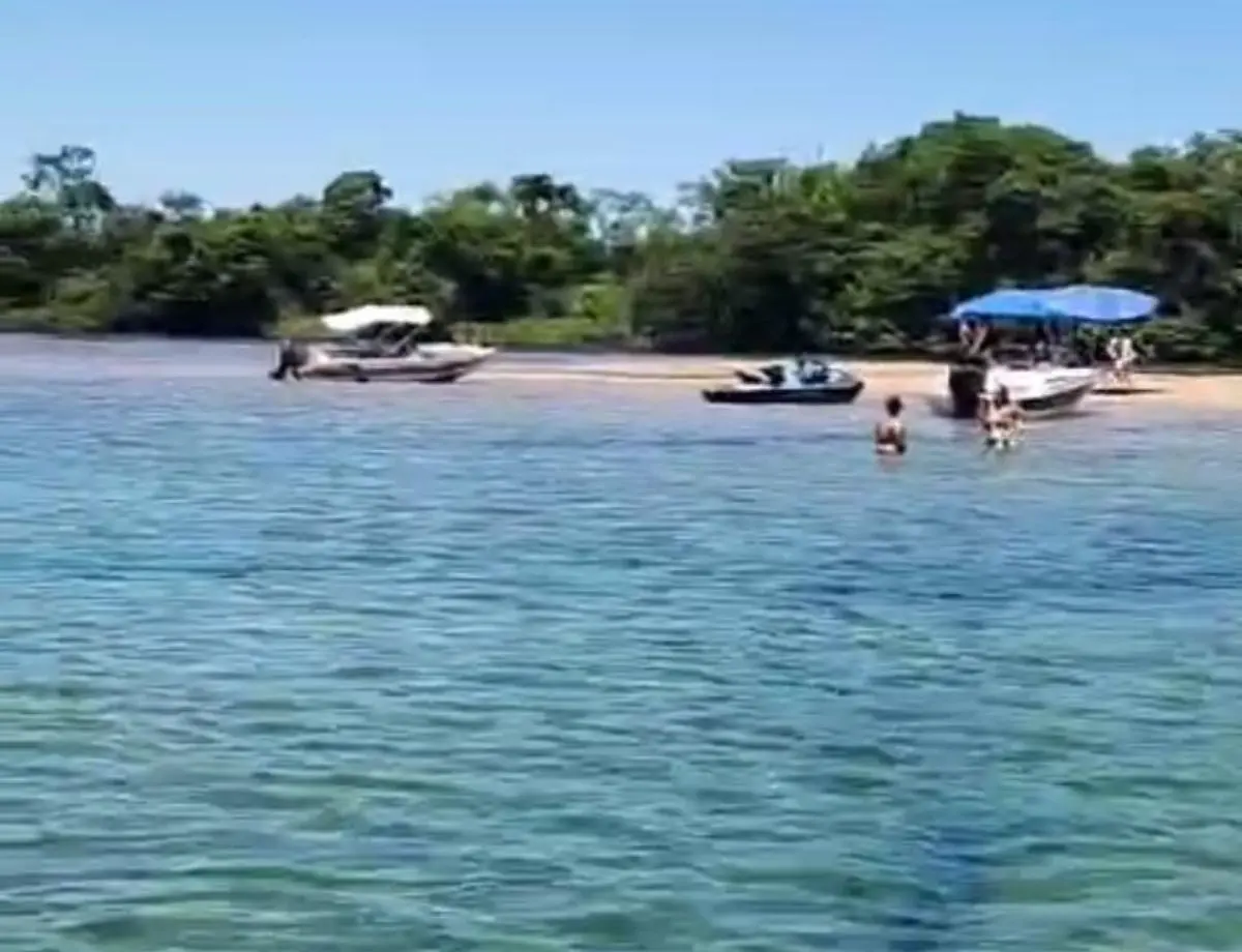 De folga, bombeiro de Paranavaí salva família de afogamento no Porto Maringá