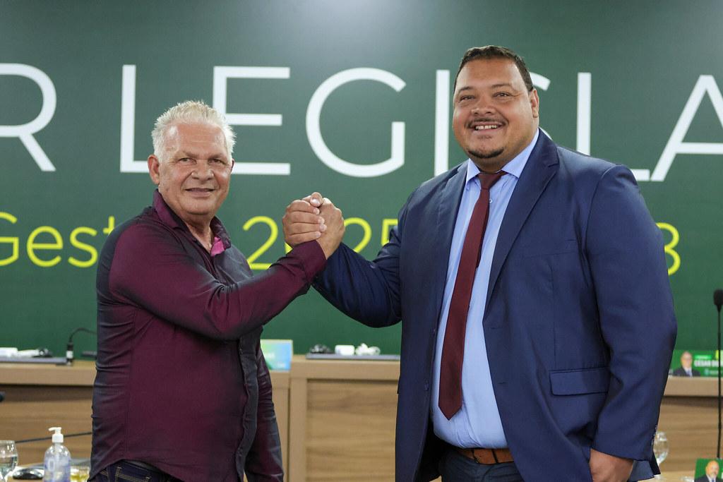 image-a318d-a318d Walison Lacerda consolida gestão marcada por diálogo e resultados na Câmara de Valparaíso de Goiás